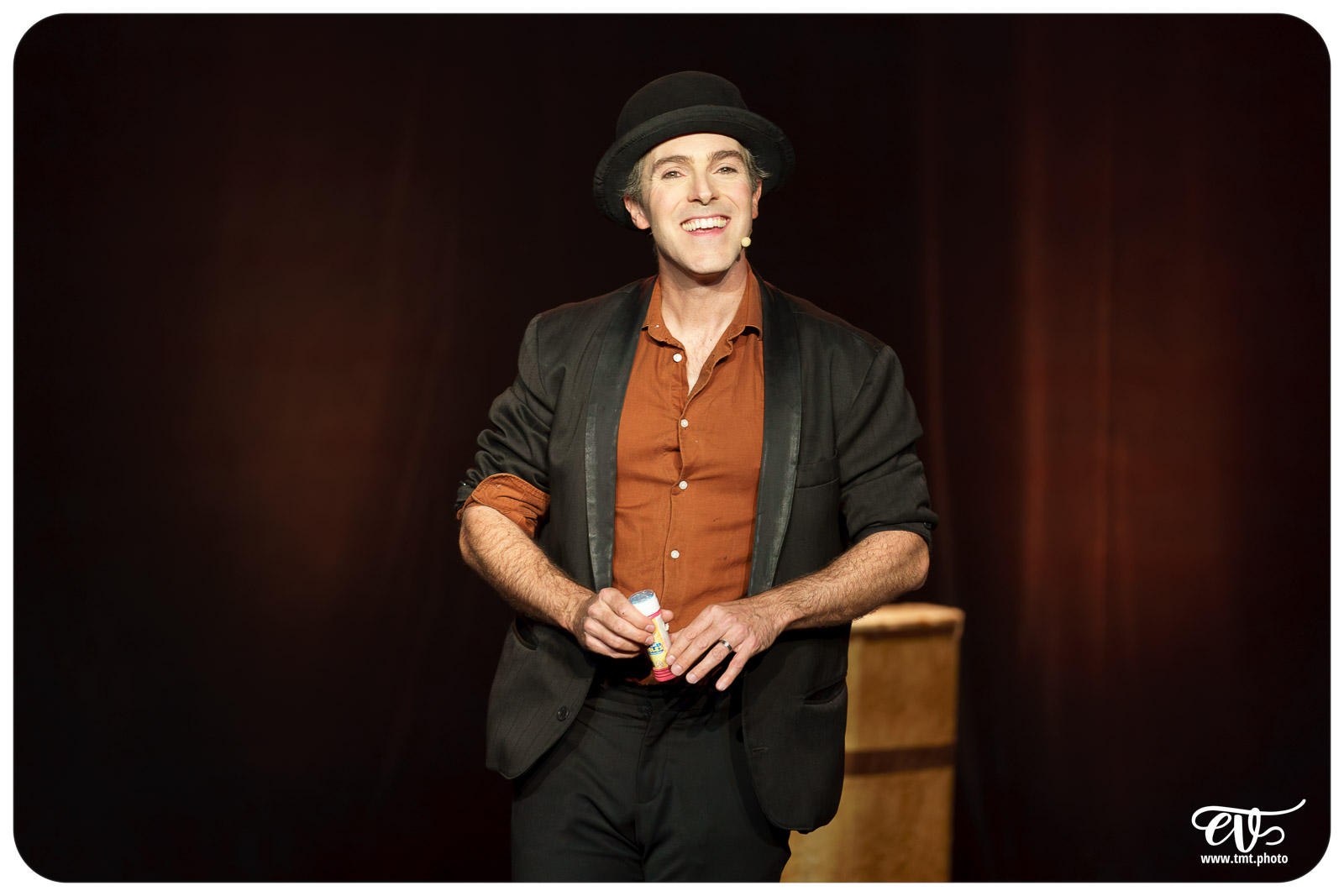 VIVI (CIE VIBRATION VISUELLE)